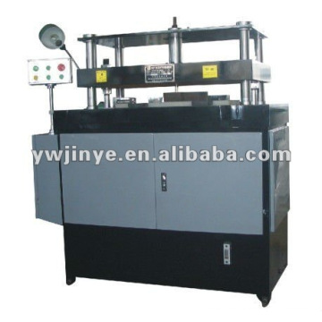 Hydraulic envelope paper die-cutting machine